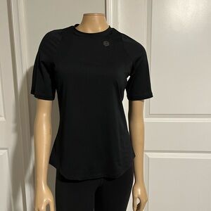 Under Armour Rush shirt, size M, only worn a couple of times, like new
